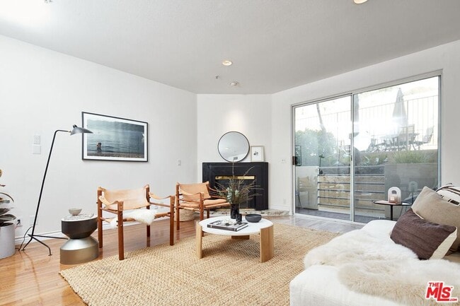 Building Photo - 3460 S Centinela Ave Unit 312