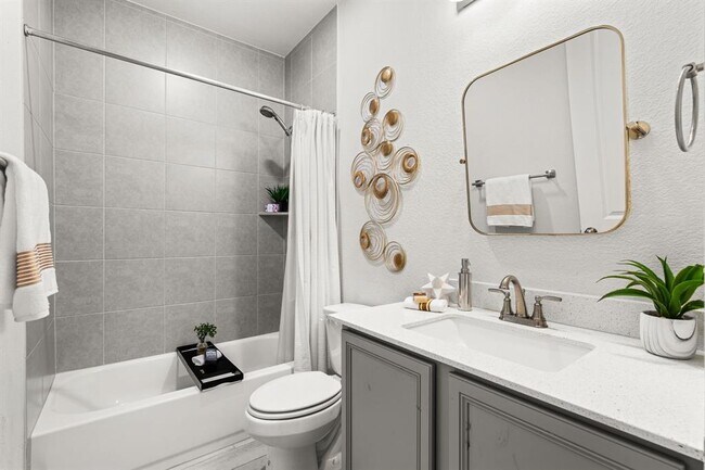 Photo - 223 Baldovino Skyway