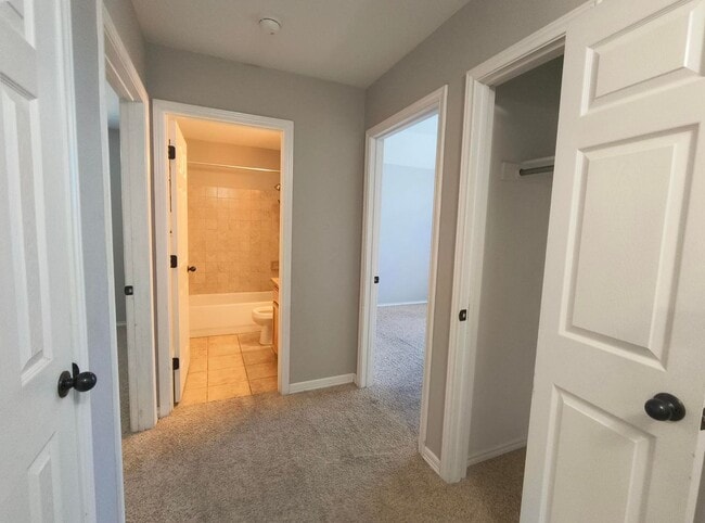 Photo - Beautiful 3 bedroom and 2 bath in a Quiet Cul-de-Sac in the Bluffs!