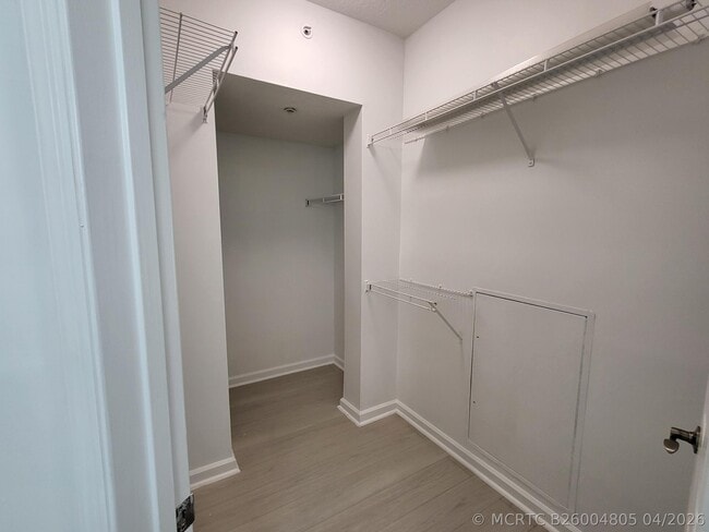 Photo - 2042 Alta Meadows Ln