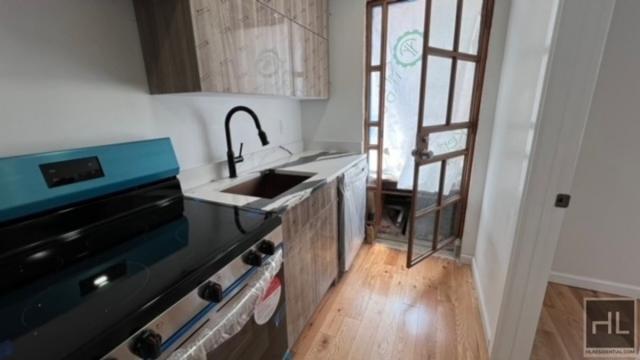 3 bedroom in BROOKLYN NY 11205 - 3 bedroom in BROOKLYN NY 11205 Unidad 2 Rental