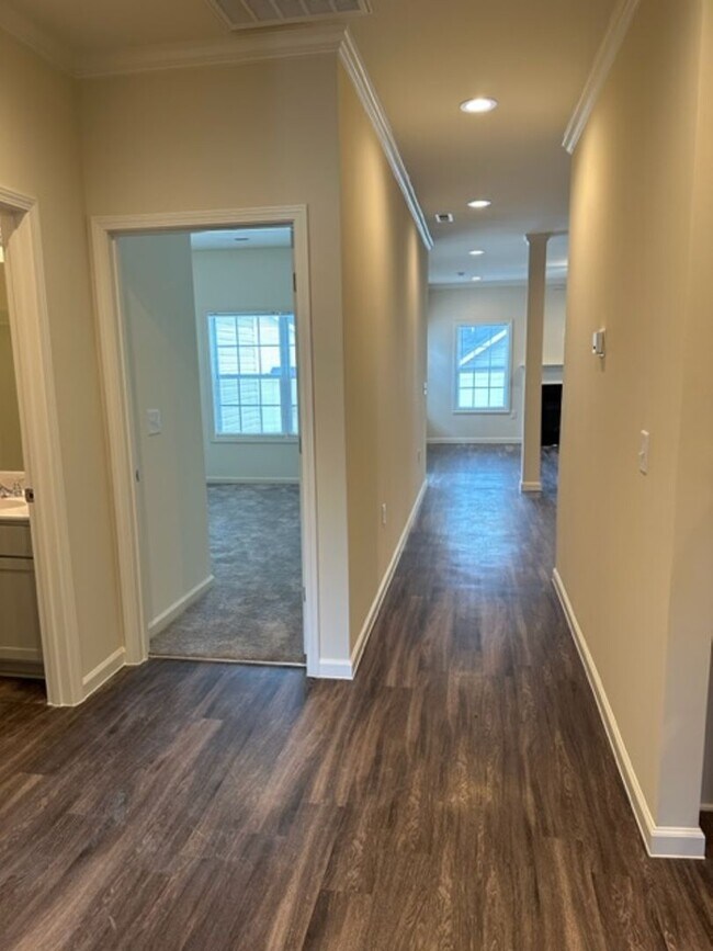 Photo - Townhouse / Whitsett