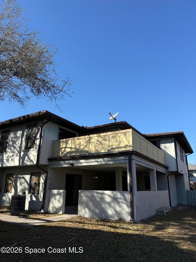 Photo - 1965 Dipol Courtway