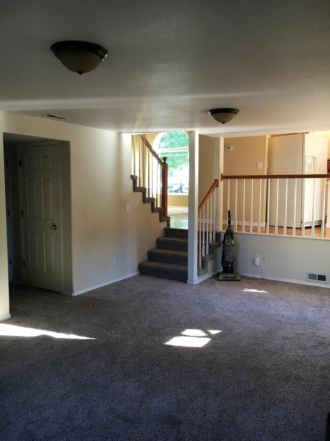 Photo - 2144 N Fastwater Ave