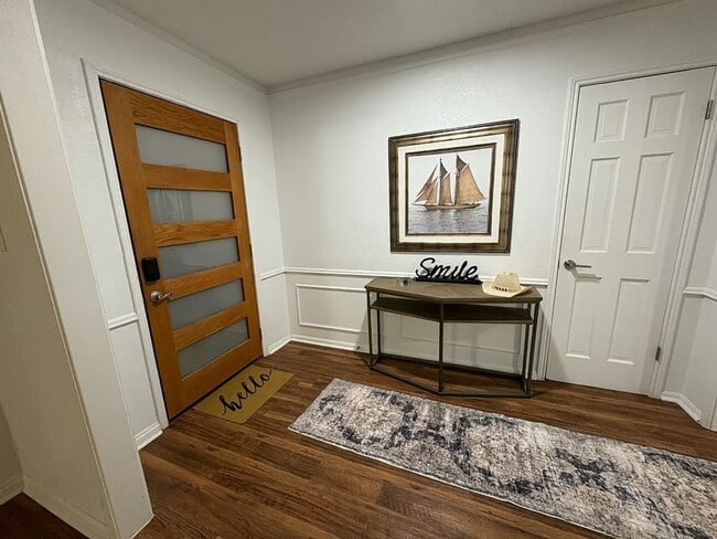 Photo - 17211 Rolling Creek Dr