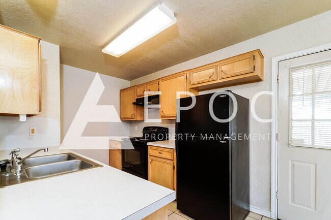 Photo - 2507 Lain Dr