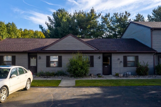 Photo - Niles Executive Apartments