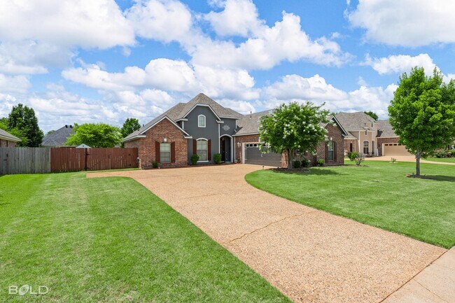 410 Half Moon Ln