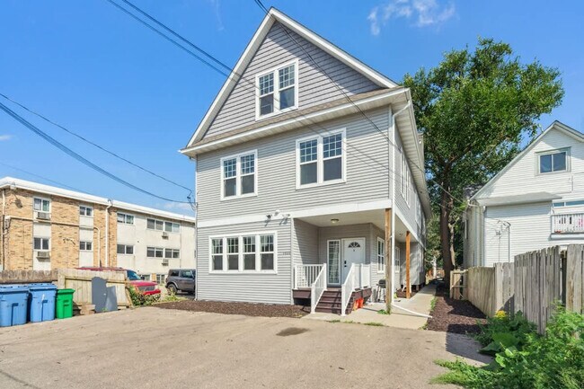 2808 Colfax Ave South Unidad SI ID1250755P