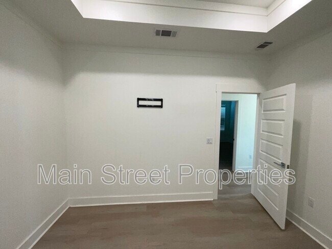 Photo - 1322 N 7th Ave