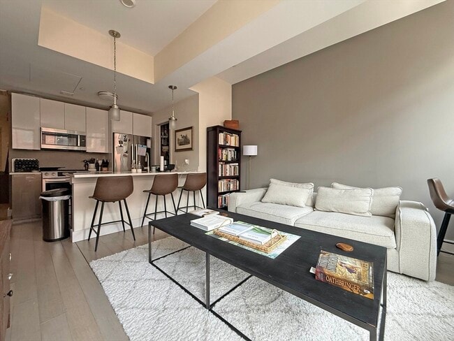 Photo - 121 Portland St Unidad 404