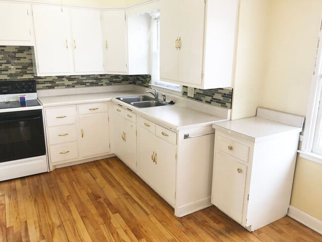 Photo - 2 BR Ranch Style Home with Fenced-in Back Yard & 1-Car Detached Garage