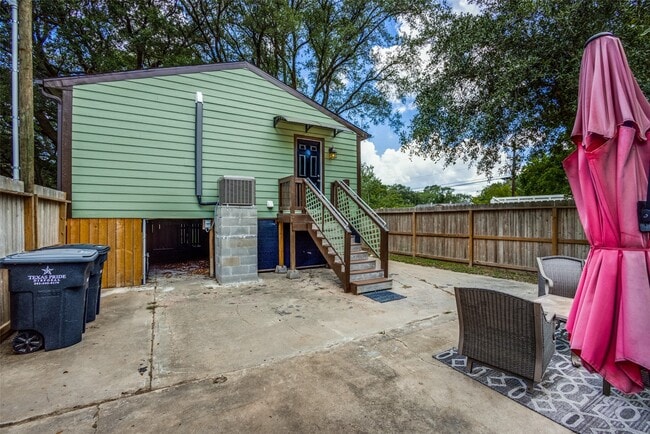 Photo - 1200 W Phillips St