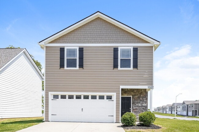 Building Photo - 1327 Rutherford St