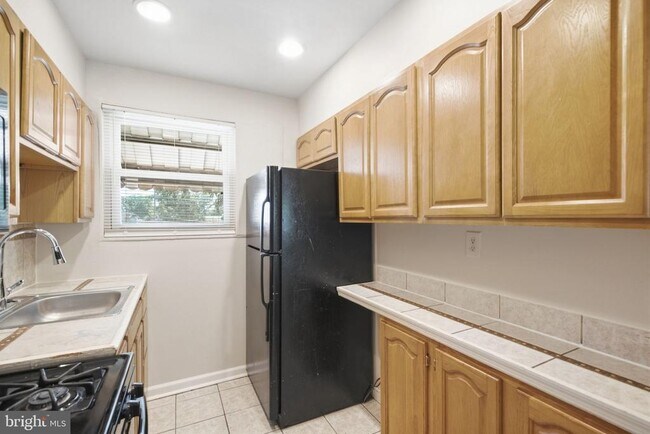 4229 Fort Dupont Terrace SE