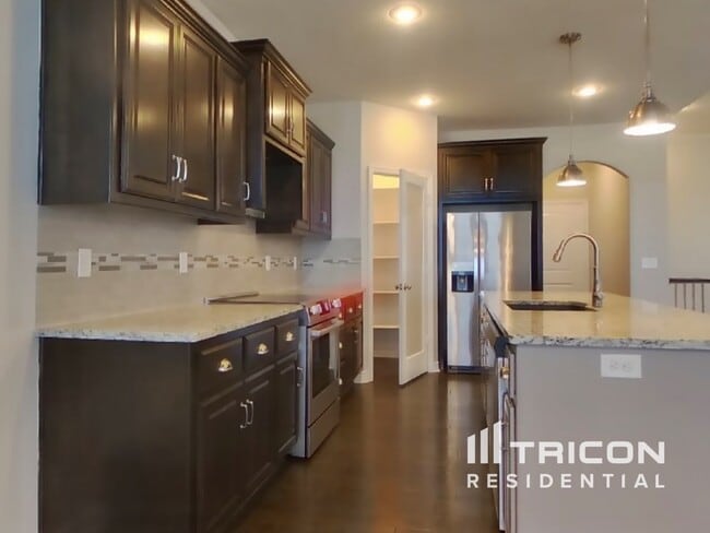 Photo - 6618 NW 104th Terrace