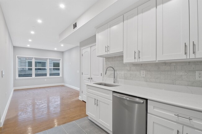 Photo - 311-315-315 West Side Ave Apartment Unit 101