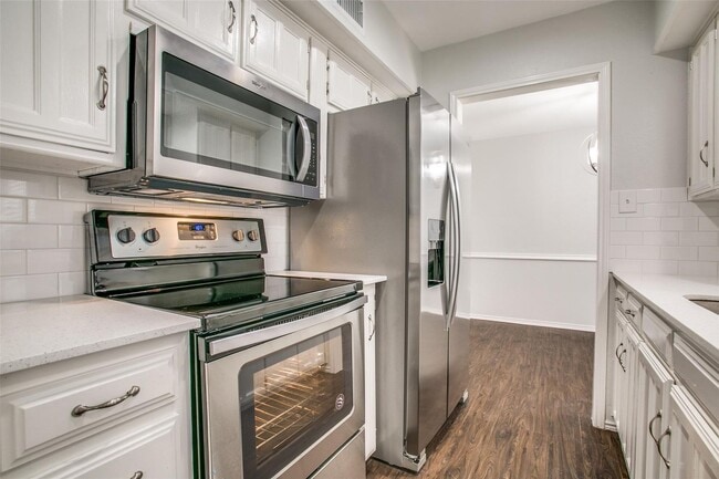 Photo - 2809 Meadow Park Dr Unit A