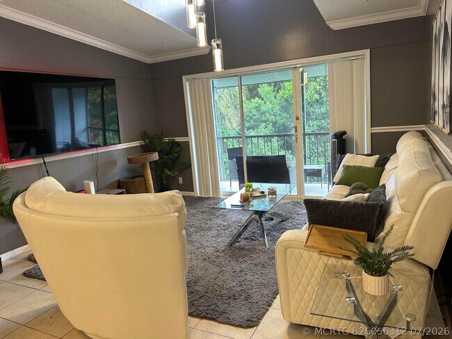 1007 Green Pine Blvd Unit F3