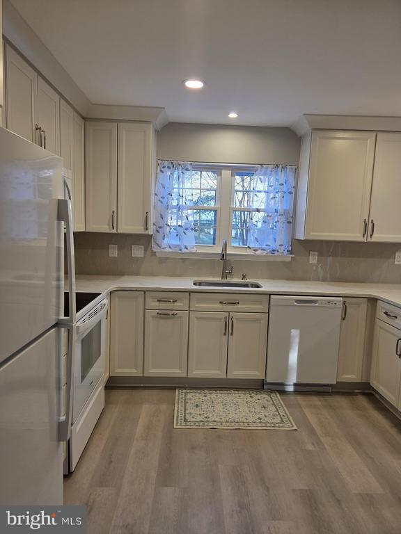 Photo - 17535 Longview Ln