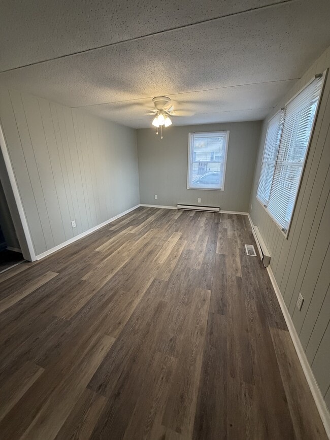 Photo - 30554 Cannon Dr