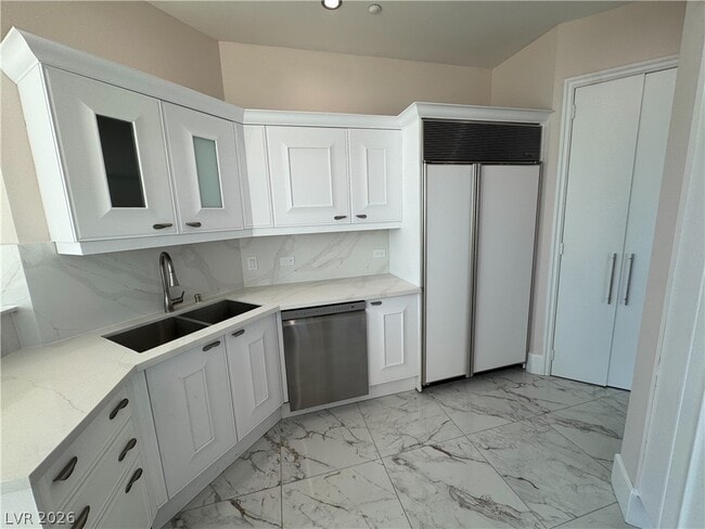 Photo - 2777 Paradise Rd Unit 3605