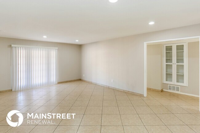 Photo - 3122 W Mariposa St