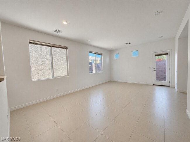 Photo - 7428 Corcoran St