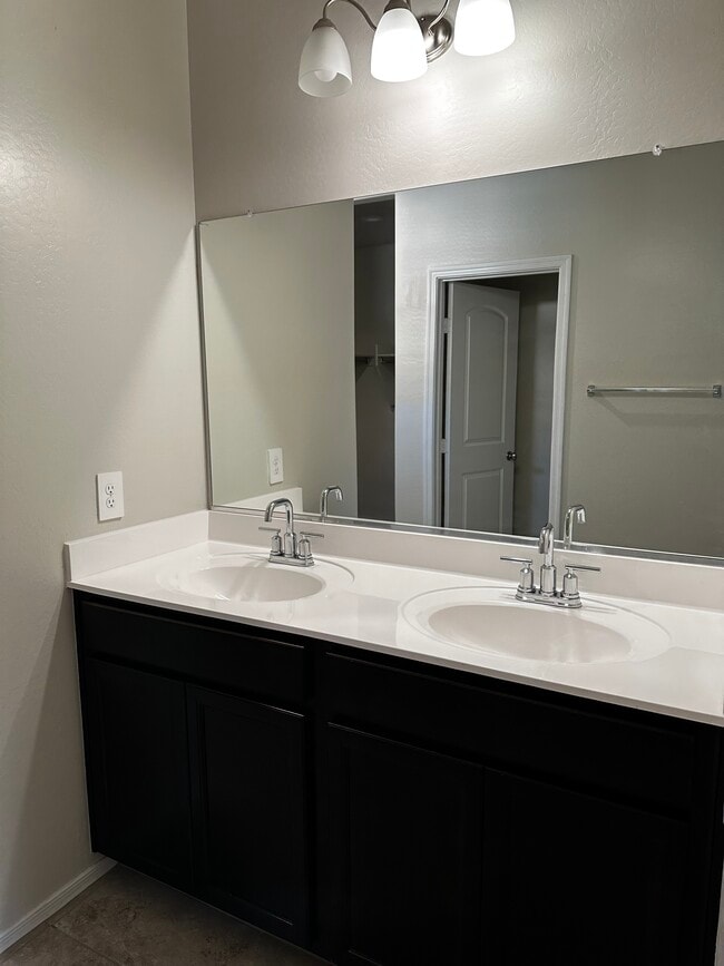 Photo - 35288 W San Alvarez Ave