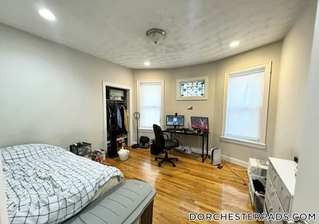Photo - 157 E Cottage St Unit 1
