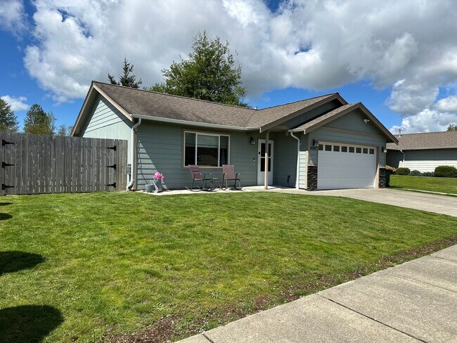 Photo - Ferndale 3 Bedroom 2 bath Rambler Small Pe...