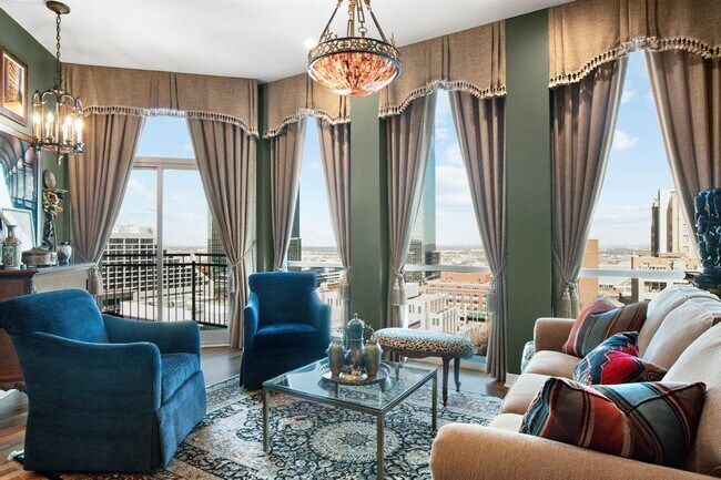 Photo - 500 Throckmorton St Condo