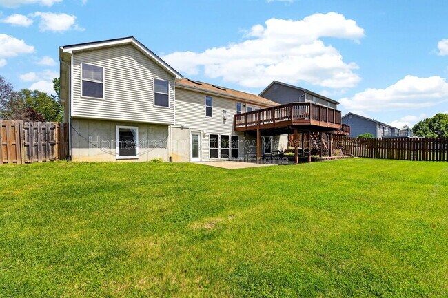 Photo - 166 Royallprairie Ln