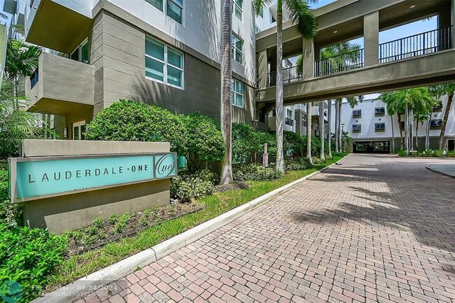 Photo - 2421 NE 65th St Condo Unit 202