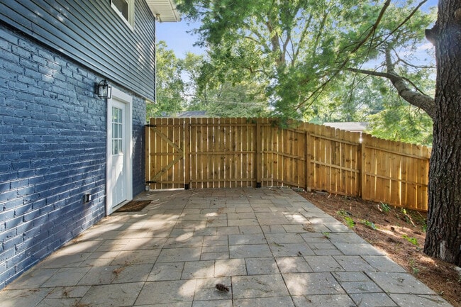 Photo - 229 S Peters Rd Unit SI ID1312615P