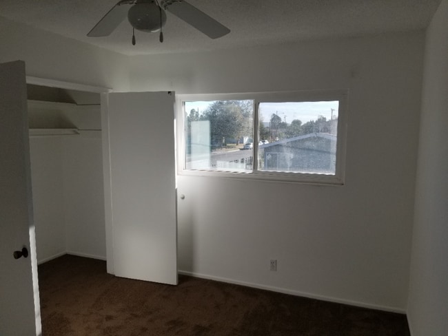 Photo - 613 Jacmar Dr Unit D