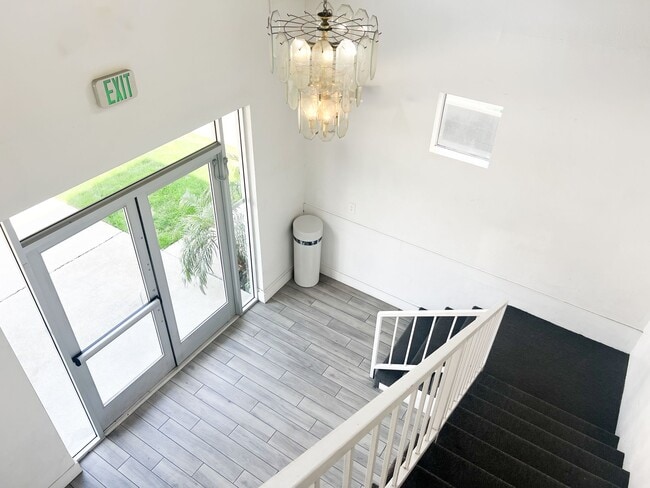 Photo - Cambridge Court Apartments