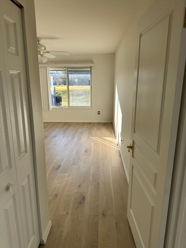 Photo - 745 Spring Lake Dr