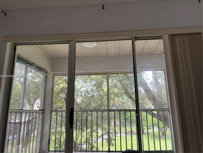 Photo - 9081 SW 138th Pl Unit 9081