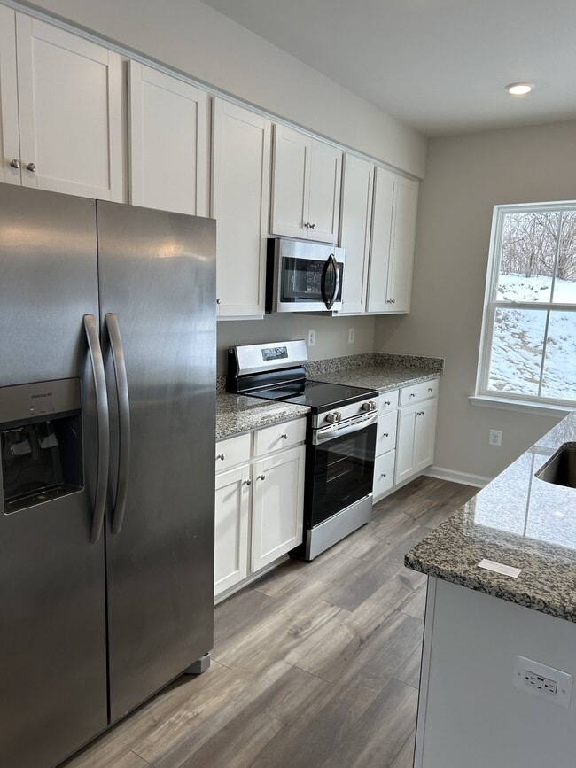 Photo - 113 Kinkade Ct