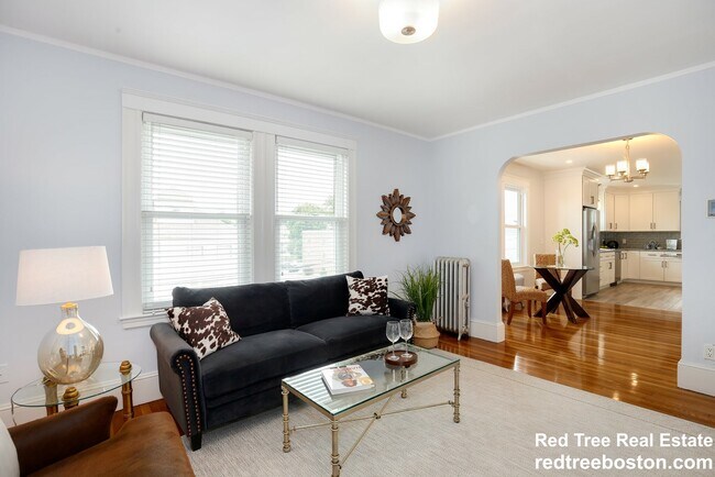 Photo - 29 Strathmore Rd Unit 2