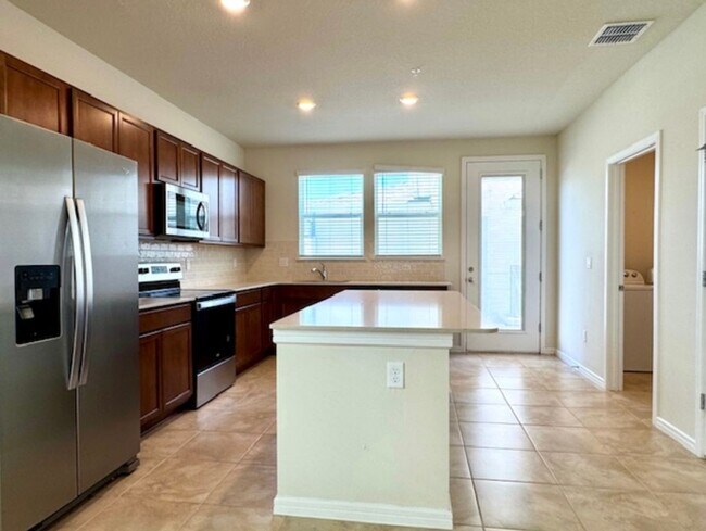 Photo - Isles of Lake Nona!! 3 Bedroom 2.5 Bathroom Townhome