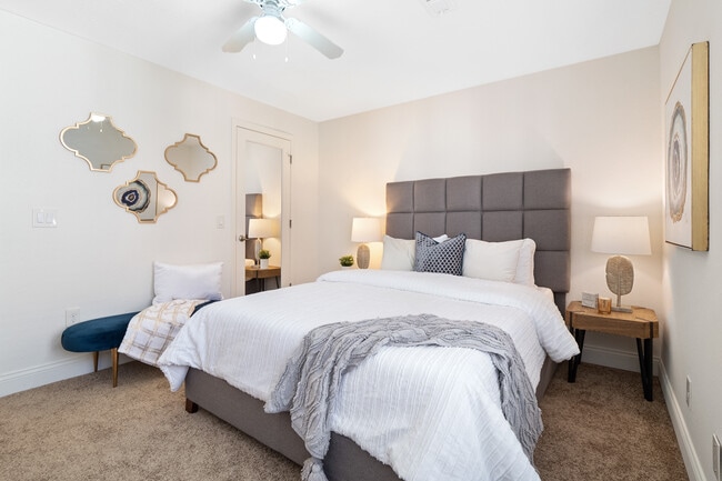 Woodchase Apartments