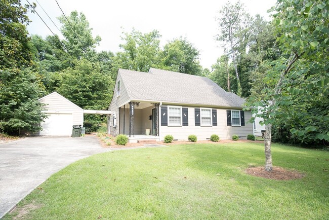 Photo - 453 Scott St