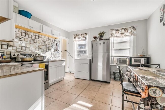 Building Photo - Brooklawn Unit 1 Rental