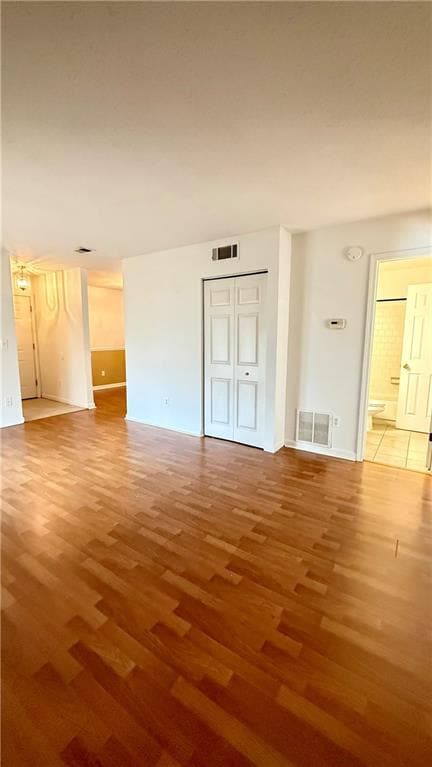 Building Photo - 3595 Woodbriar Cir Unit N