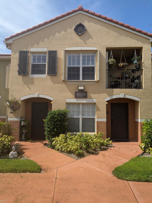 Photo - 10300 Fox Trail Rd S Condo Unit 810