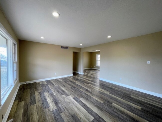 Photo - Snyder’s Best-Kept Secret – Modern 2-Bed Retreat Steps From Towle Park & Pool