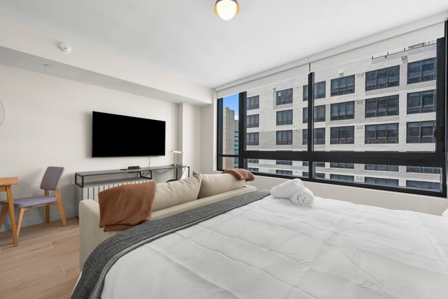 Photo - 225 N Miami Ave Unit SI FL29-ID1608690P