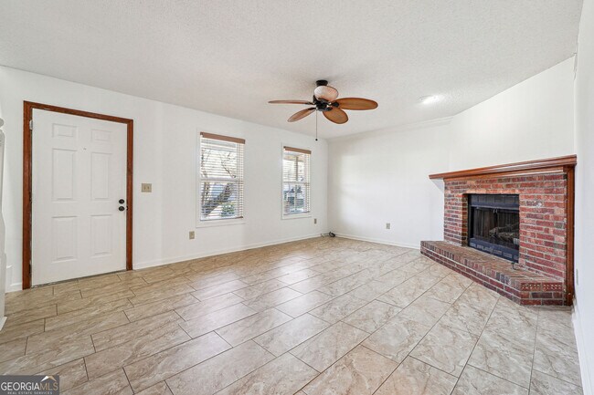 Photo - 4010 Sand Wedge Cir